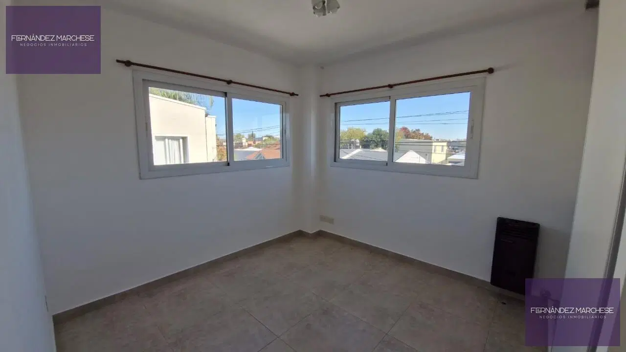 Departamento con cochera en alquiler 4