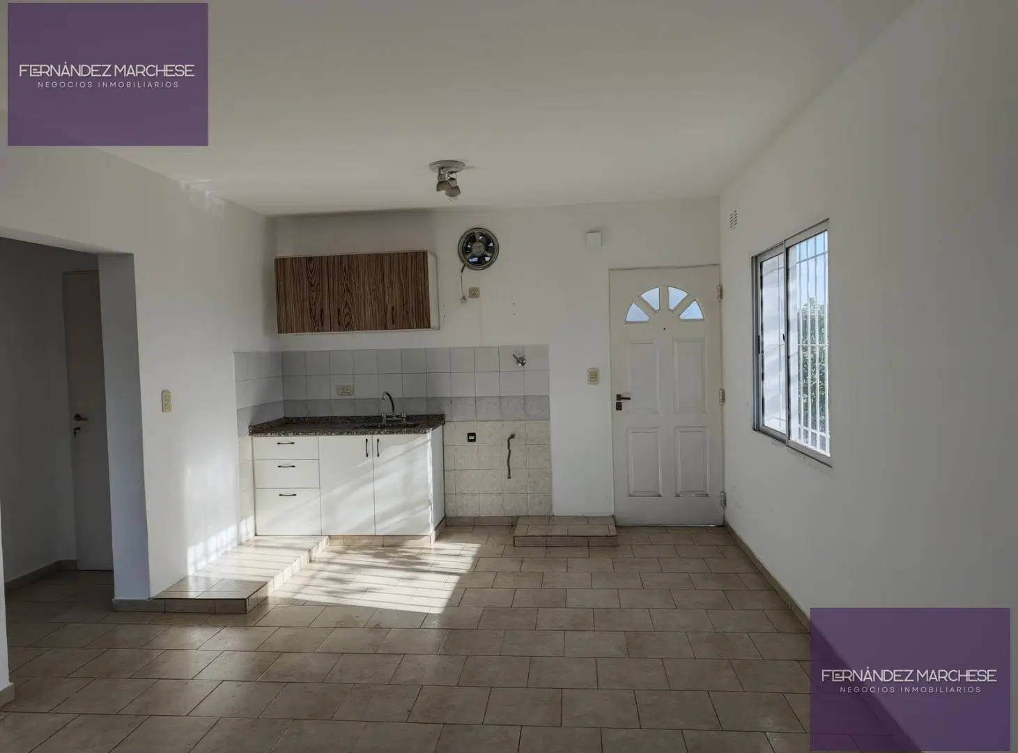 Departamento en planta alta en alquiler 5