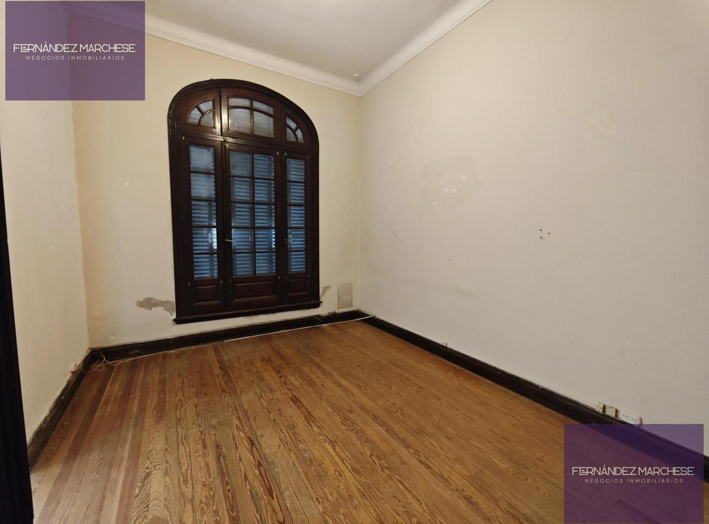 Foto de Casa de 7 ambientes, ideal uso comercial o consultorios., imagen 4