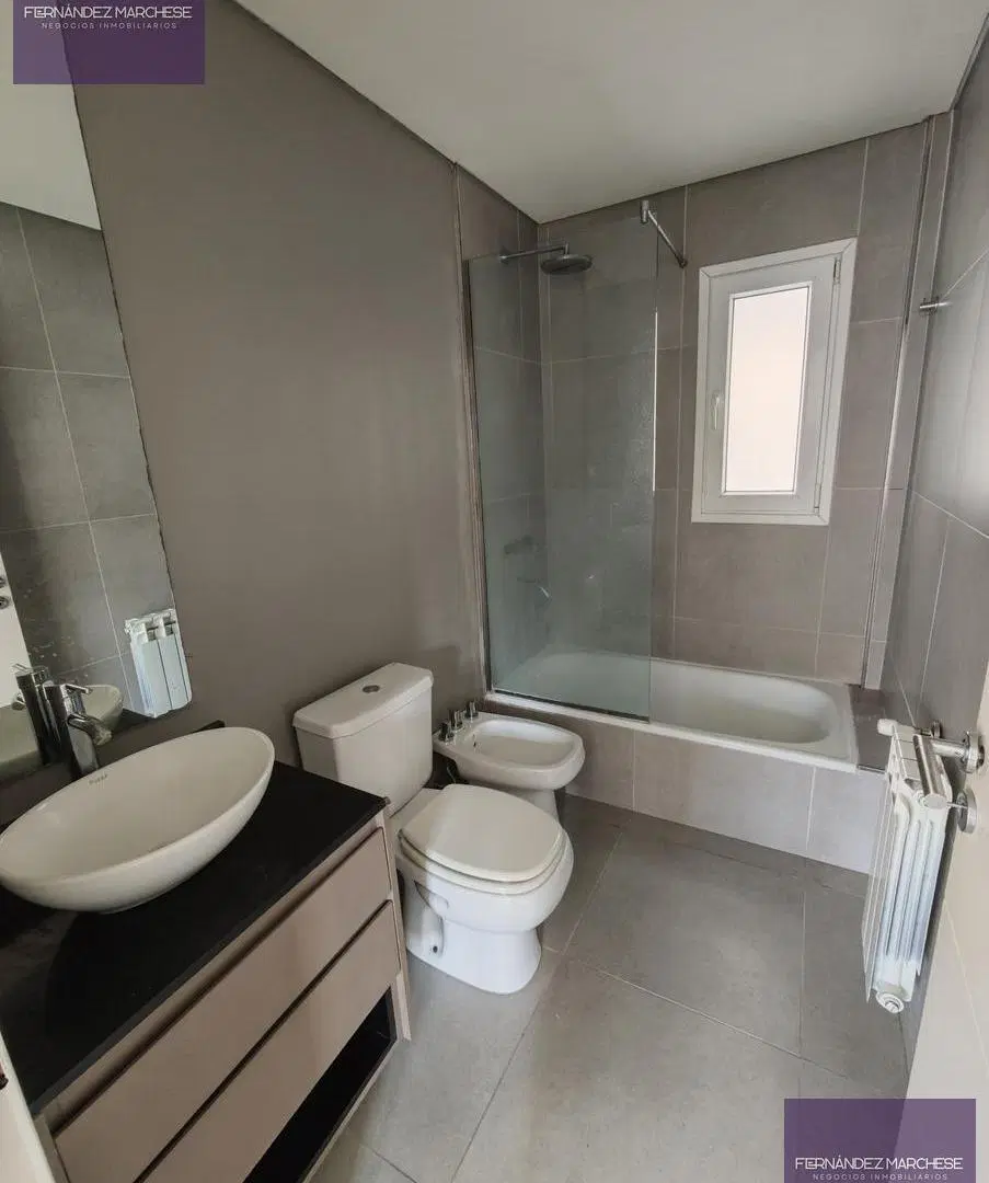 Departamento en planta baja con cochera 1