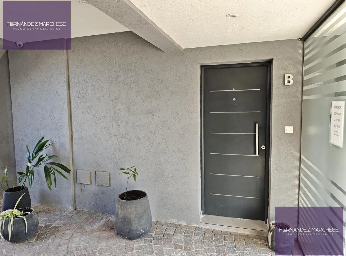 Departamento en planta baja con cochera 2