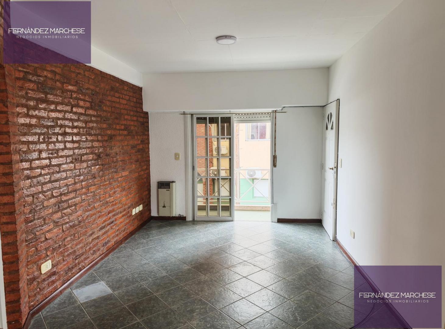 Foto de Departamento con balcón, imagen 2