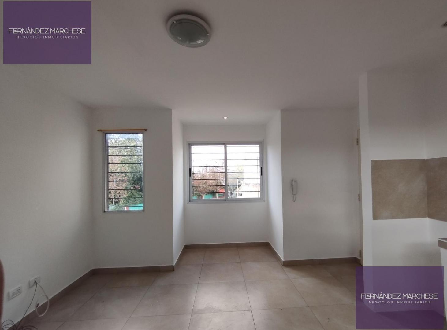 Foto de Departamento en planta alta impecable, imagen 4