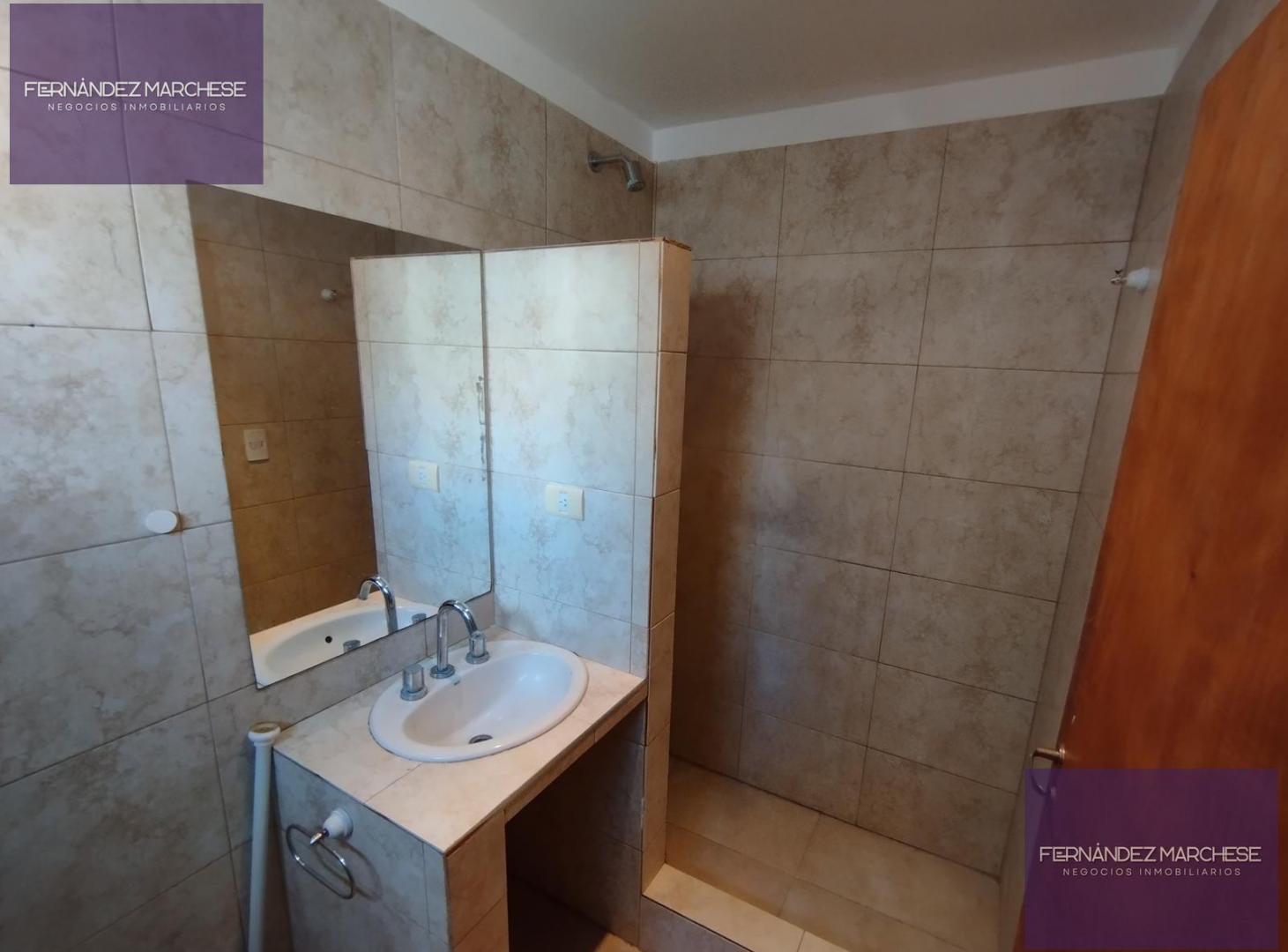 Foto de Departamento en planta alta impecable, imagen 1
