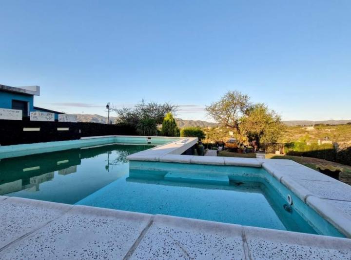 Venta casa Parque Siquiman con pileta 4