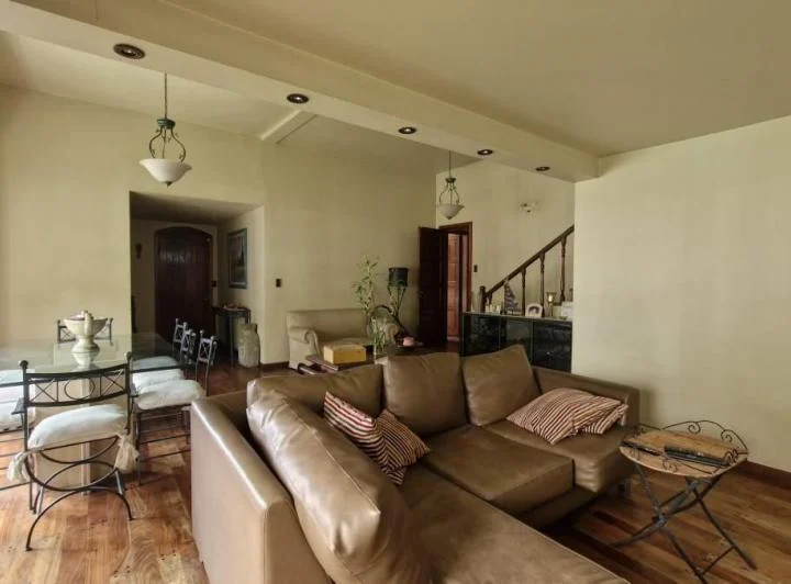 Venta casa Cerro de las Rosas 4 Dormitorios 3