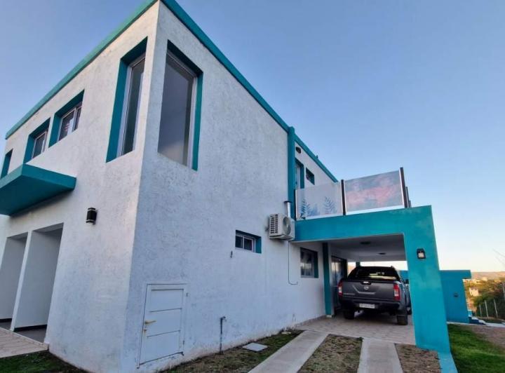 Venta dos Dúplex  Villa Parque Siquiman 3