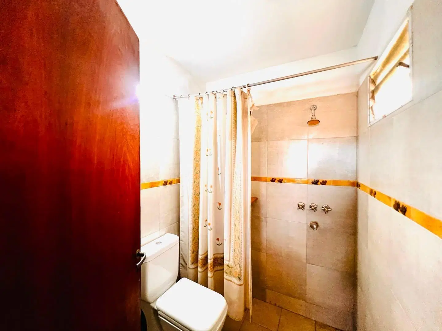 CASA EN VENTA EN ANISACATE 2 DORMITORIOS escucho oferta 5