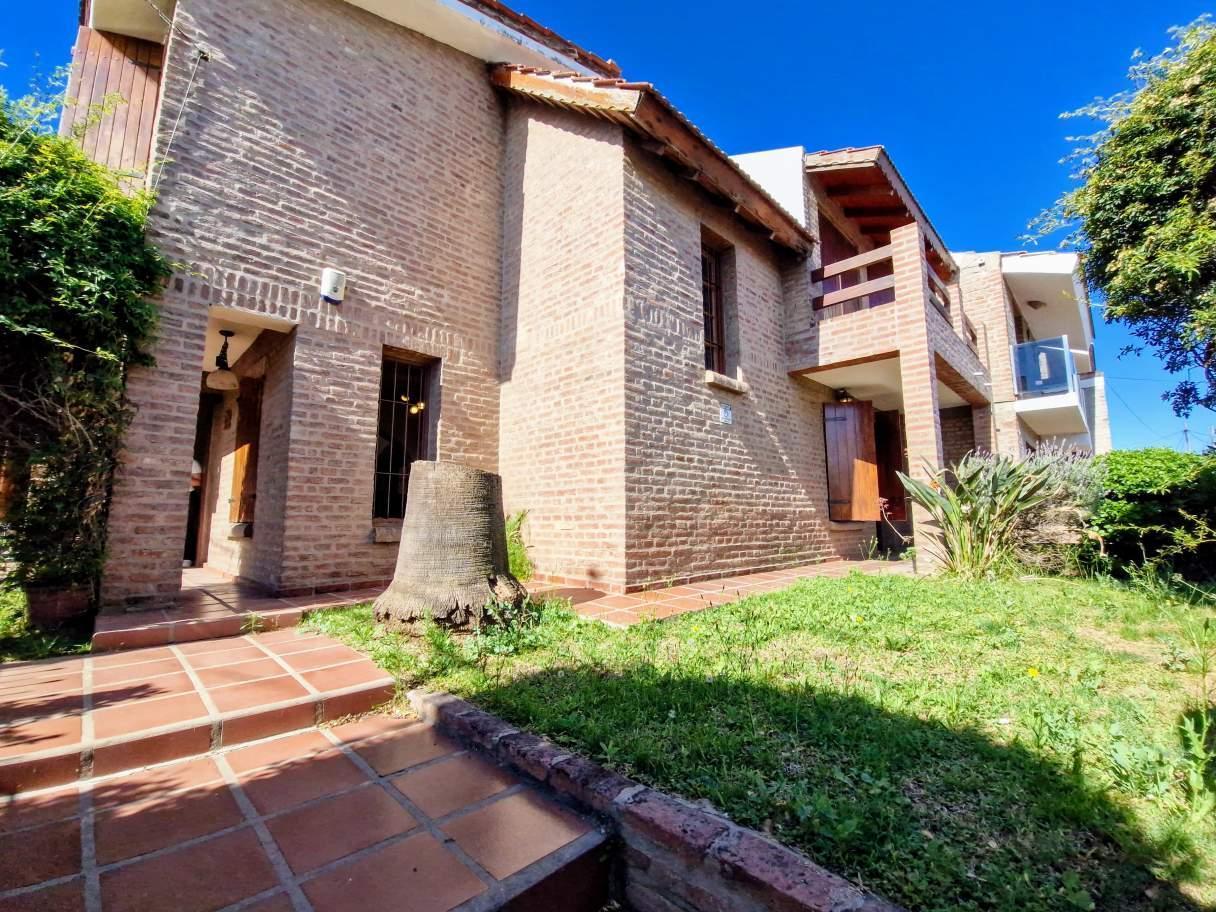 Foto de Alquiler Casa La Calera Centro 3 Dormitorios, imagen 3