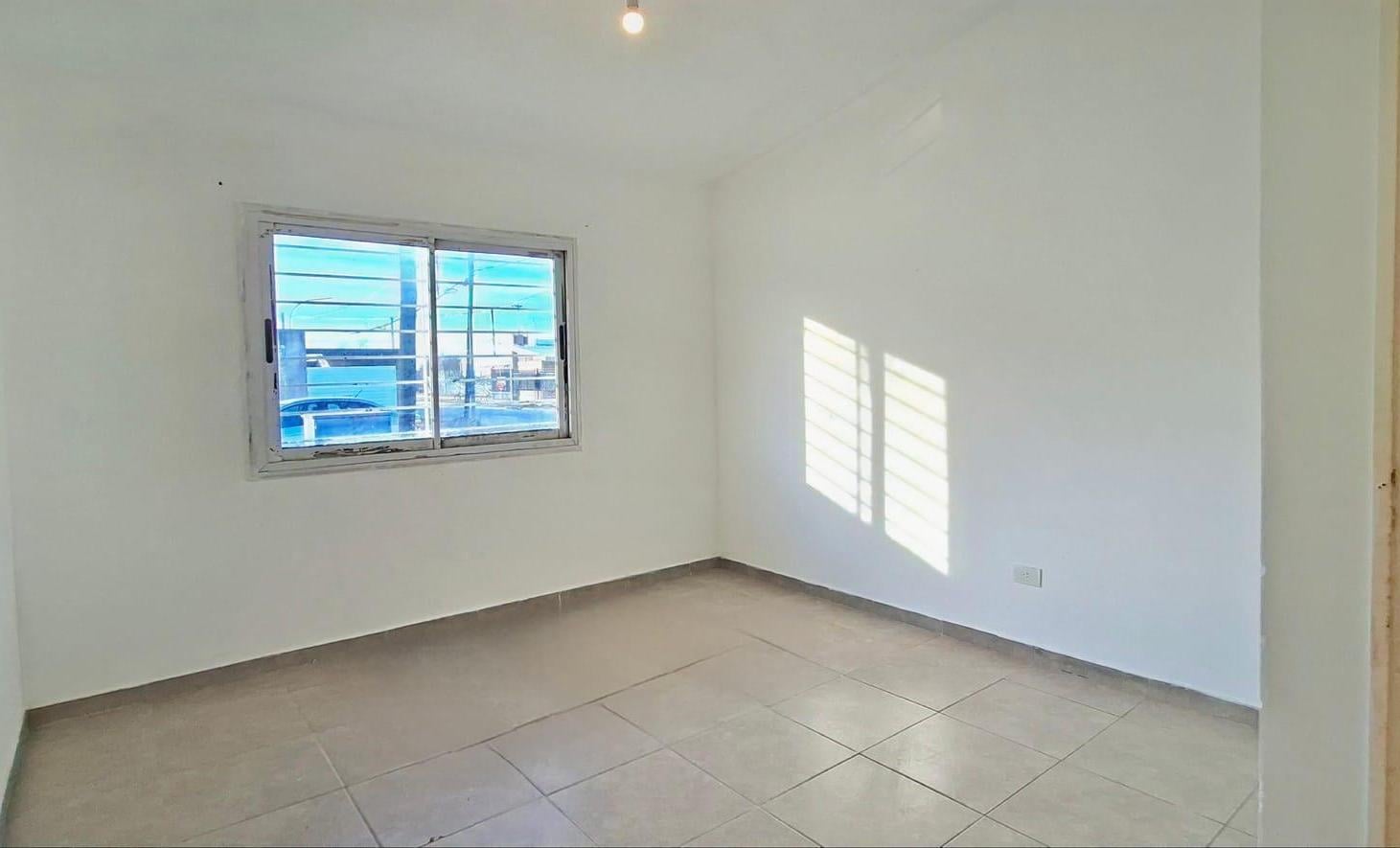 Foto de VENTA CASA 2 DORM COCH CARRARA NORTE, imagen 3