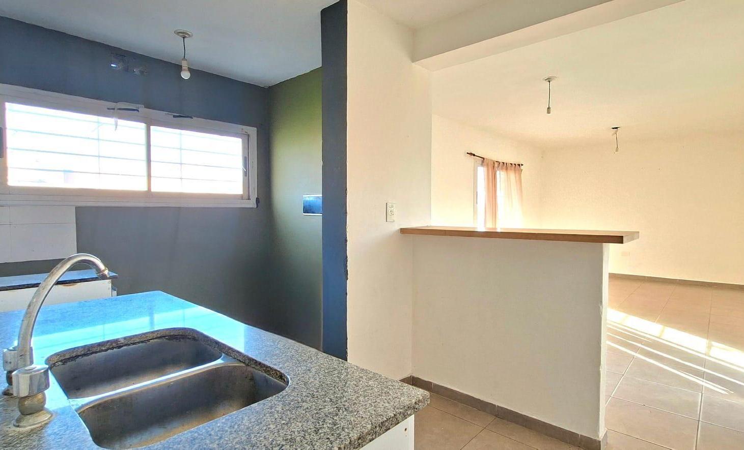 Foto de VENTA CASA 2 DORM COCH CARRARA NORTE, imagen 2