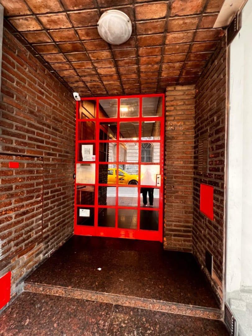 Foto de VENTA DEPARTAMENTO 2 DORMITORIOS EN EL CENTRO, imagen 3