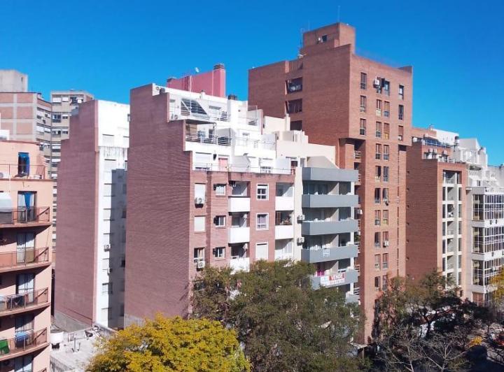 Alquilo Nva Cba- 2 Dorm- 2 Balcones- Hermosa vista- Prox Unc 3