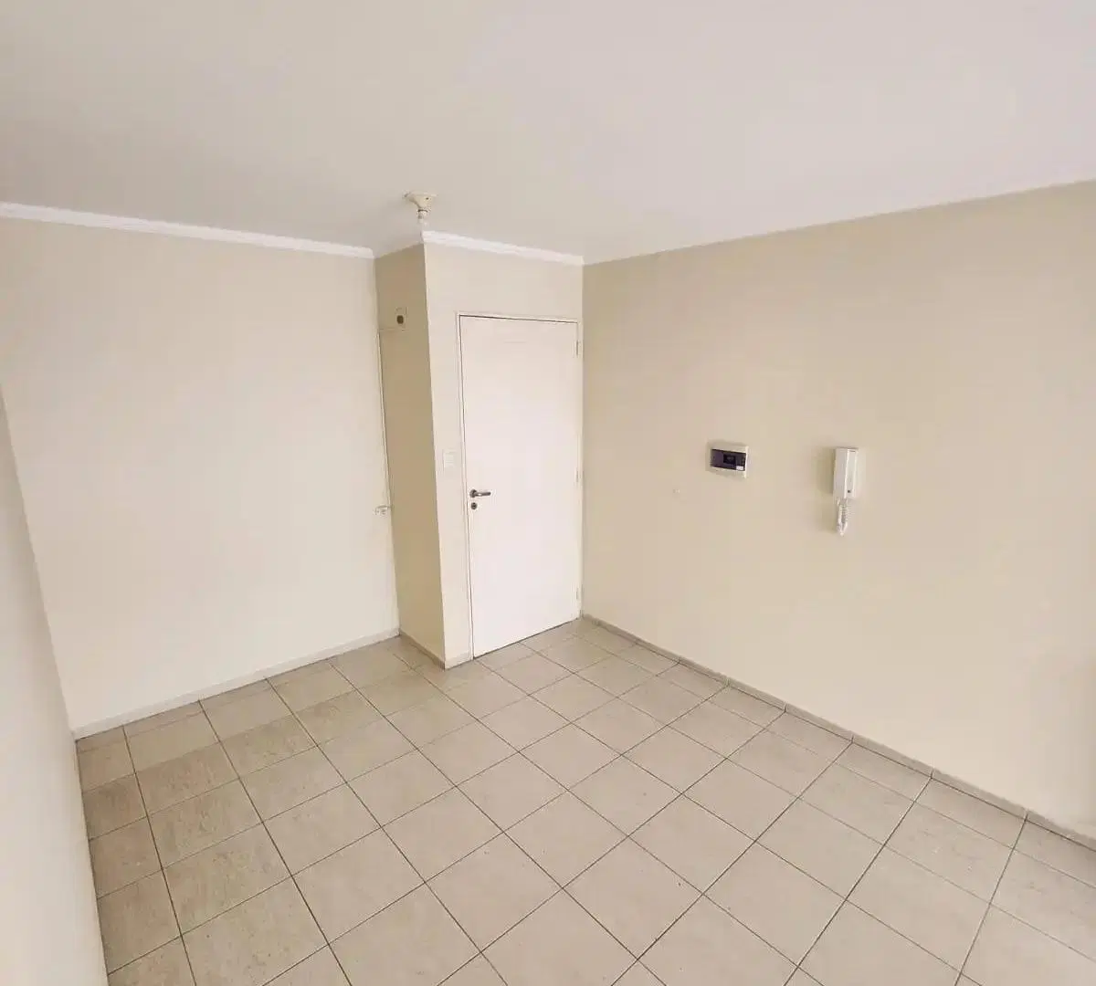 Alquilo Villa Sol 2 Dorm- Balcón- Cocina Separa- Seguridad 24Hs 4