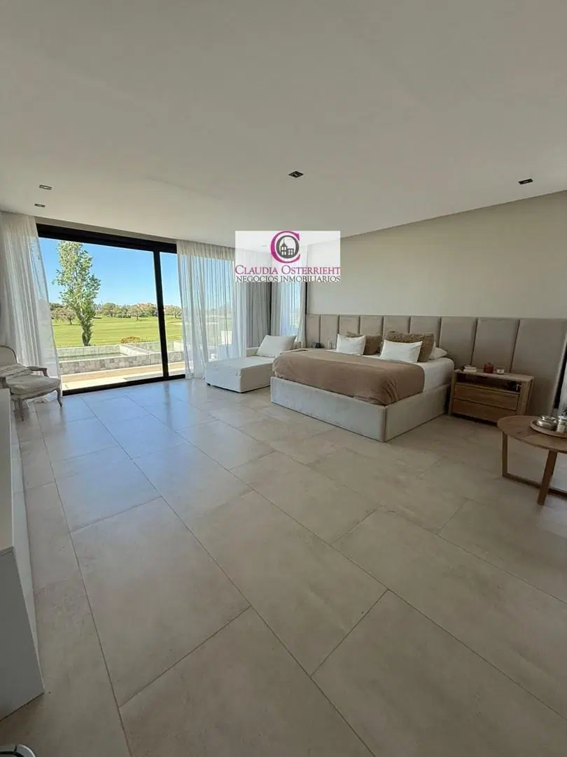 Espectacular Casa  en Venta en El Golf, Nordelta, Tigre 4