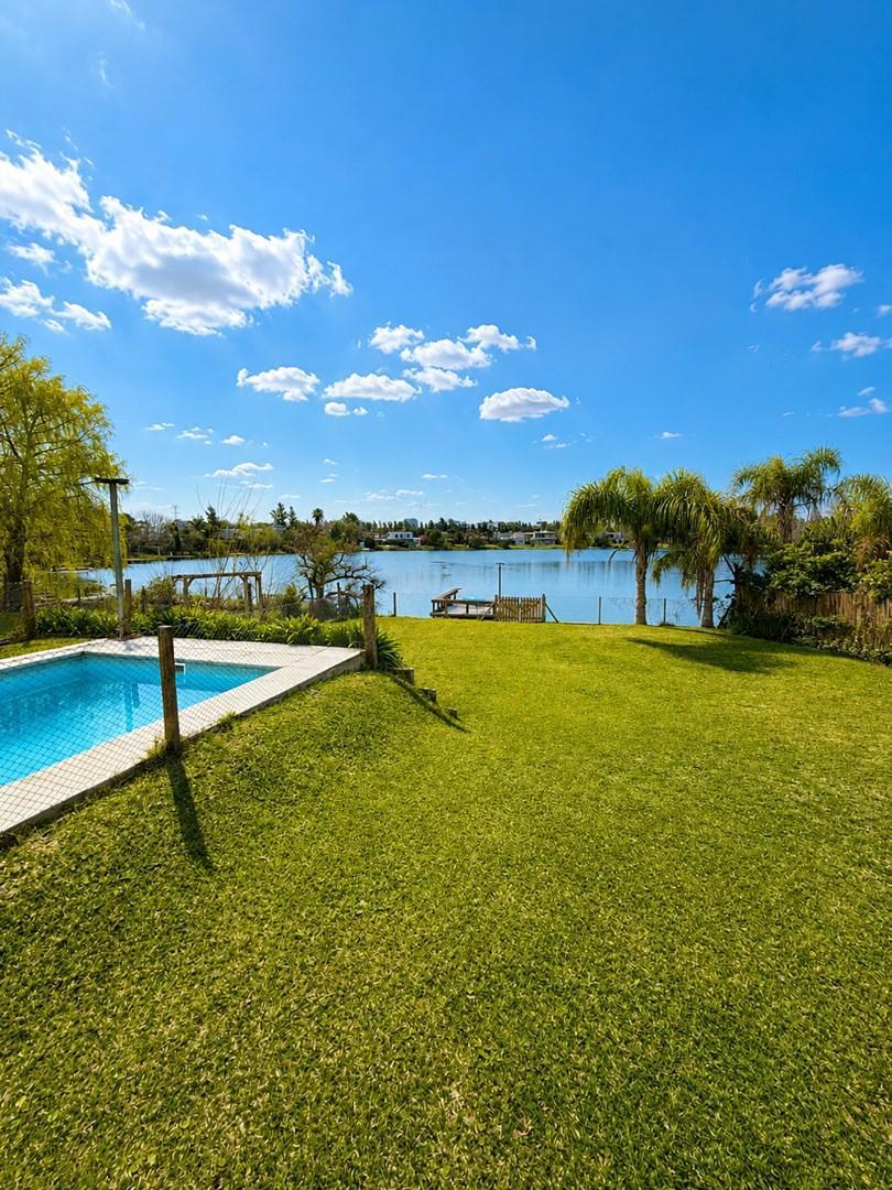 Foto de Casa en Alquiler en Altamira, Rincón de Milberg, Tigre, imagen 1