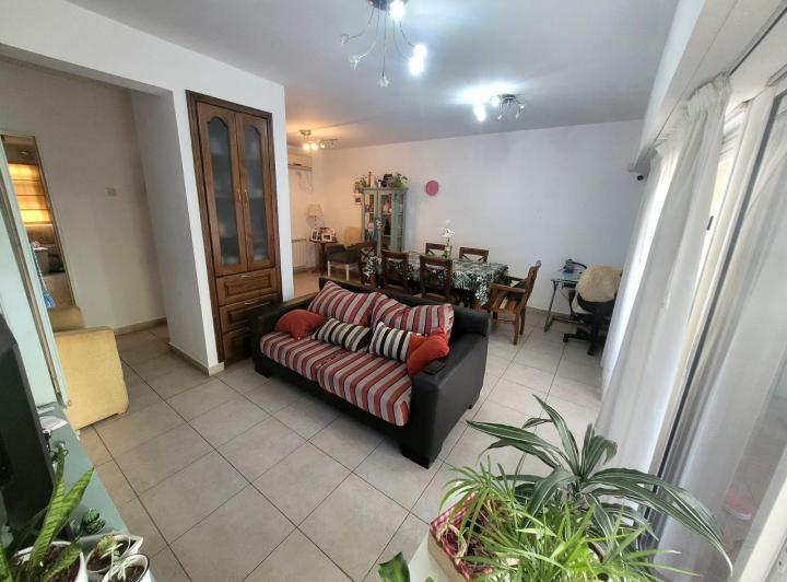 DTO. 3 AMB. (DORMIT.EN SWITE) CON COCHERA - BALCON Y TERRAZA  2