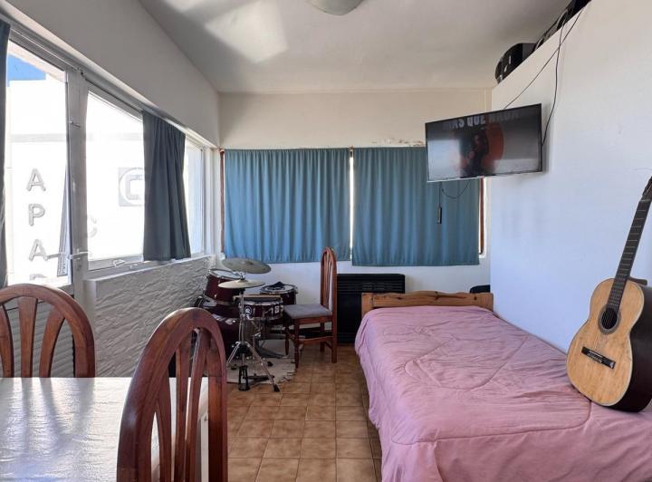 Departamento en La Perla Norte 4
