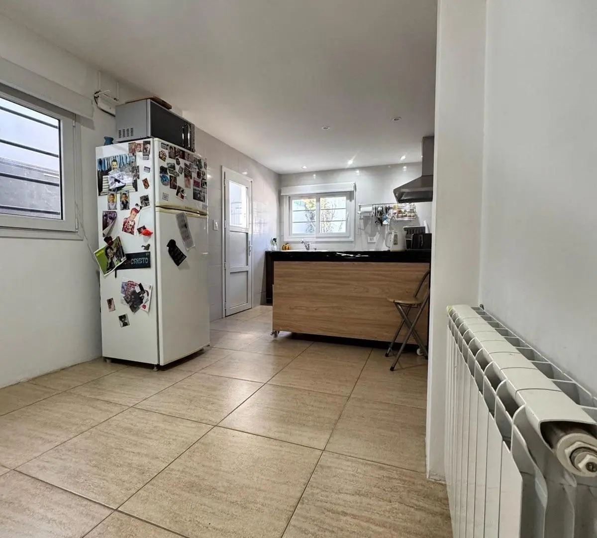 Casa 4 ambientes con quincho y pileta climatizada 4