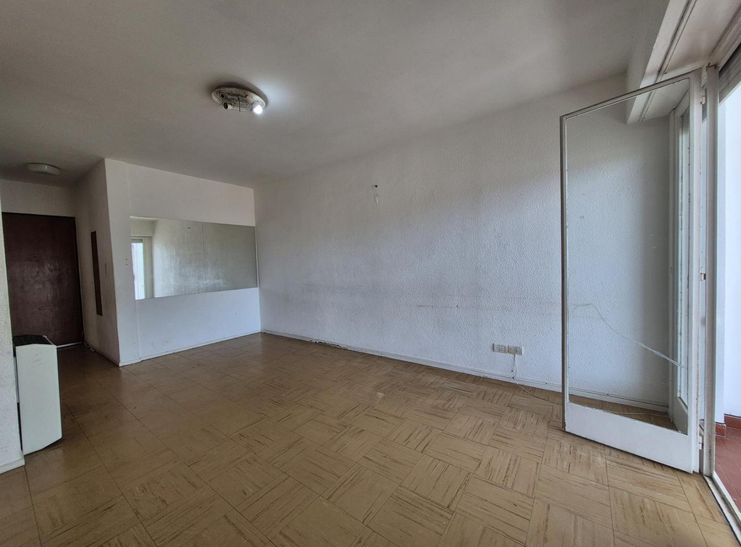 Foto de Departamento 3 ambientes Cotrafrente y luminoso en VENTA Apto Credito, imagen 2