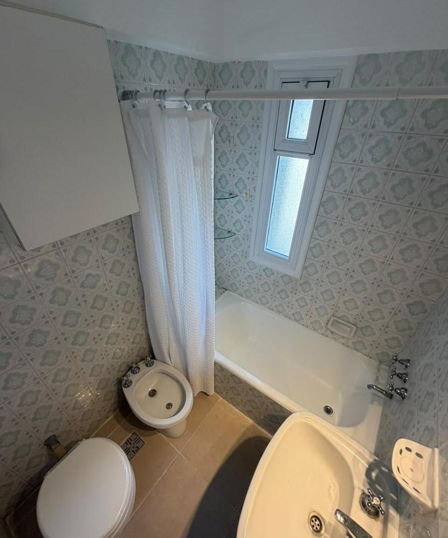 Foto de Departamento de 2 ambientes con balcón, vista panorámica al mar, cochera y mobiliario incluido, imagen 4