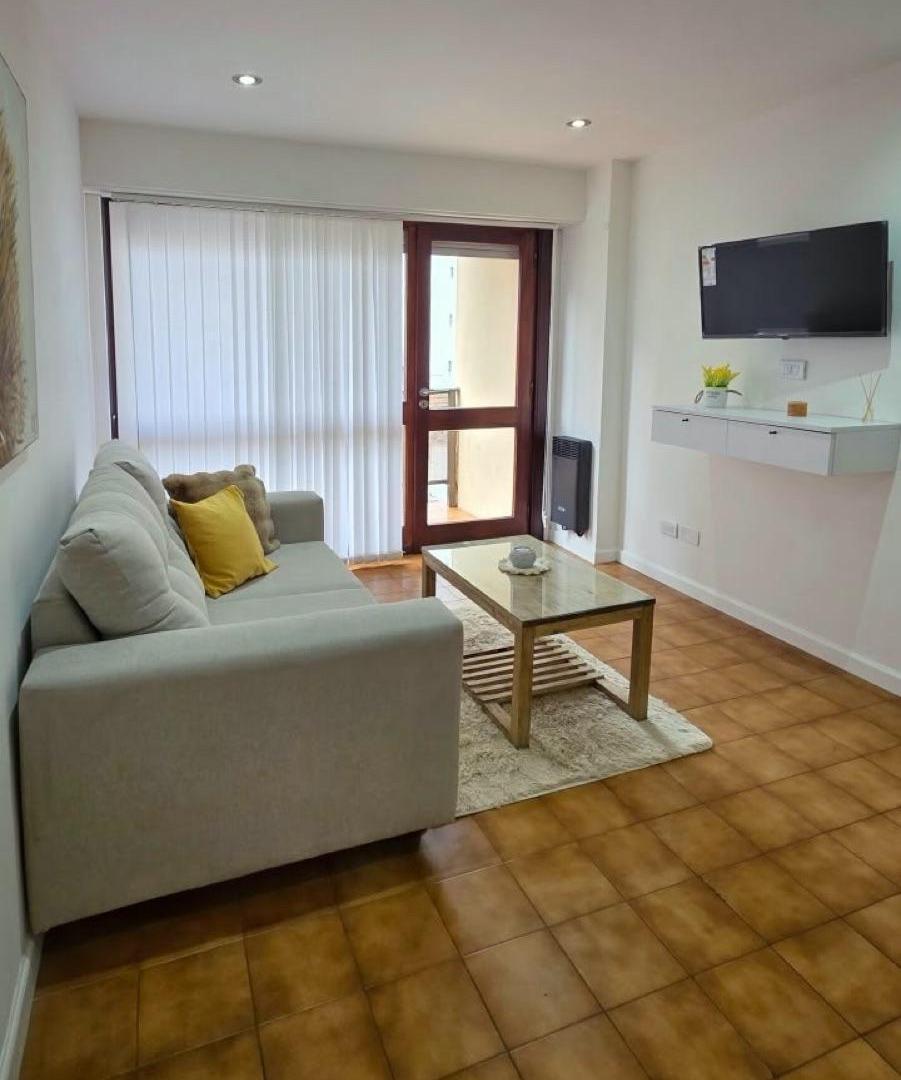 Foto de Departamento Dos ambientes con dependencia, imagen 2