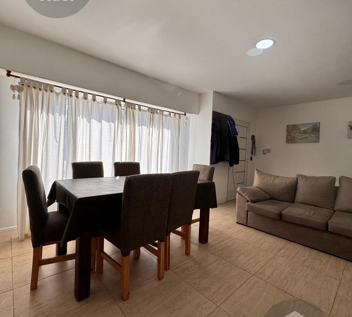 Foto de Casa 4 ambientes con quincho y pileta climatizada, imagen 3