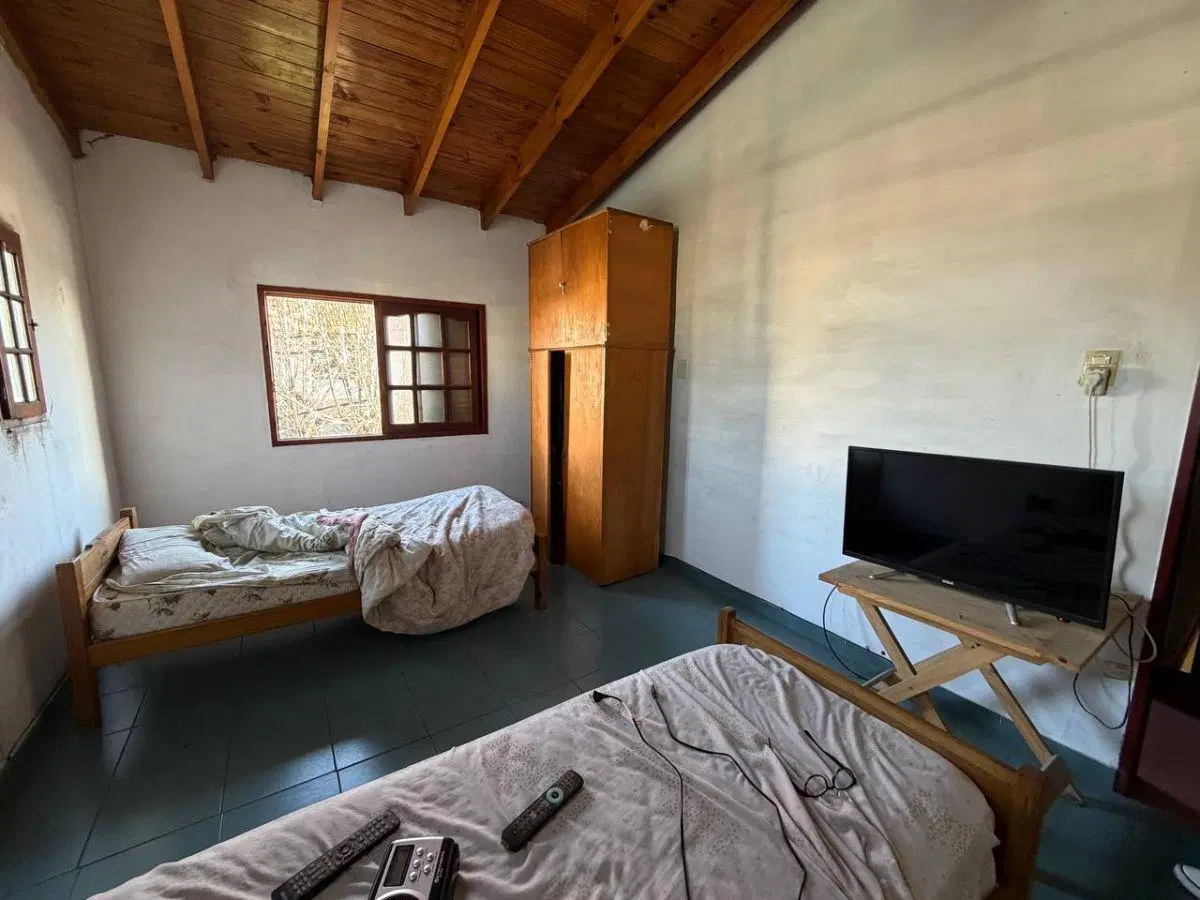 CASA EN VENTA EN LOMAS DE ZAMORA - 5 AMBIENTES 4