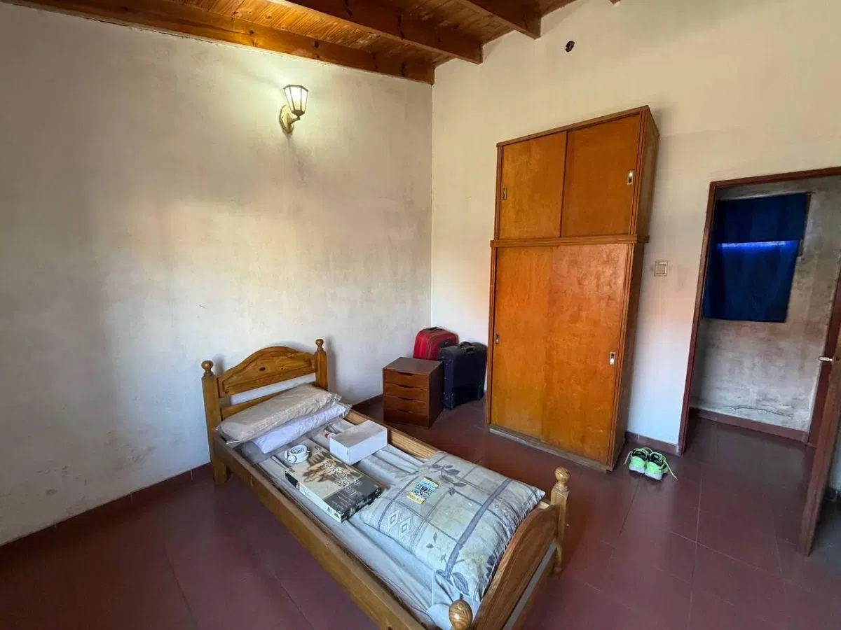CASA EN VENTA EN LOMAS DE ZAMORA - 5 AMBIENTES 1