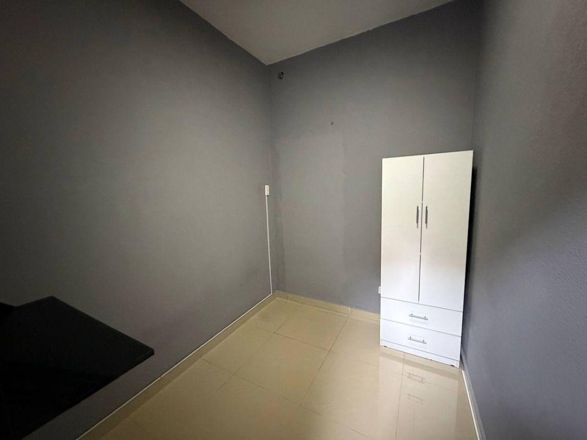 Foto de Departamento En Alquiler En Ezeiza - 2 Ambientes- SEMIAMOBLADO, imagen 3