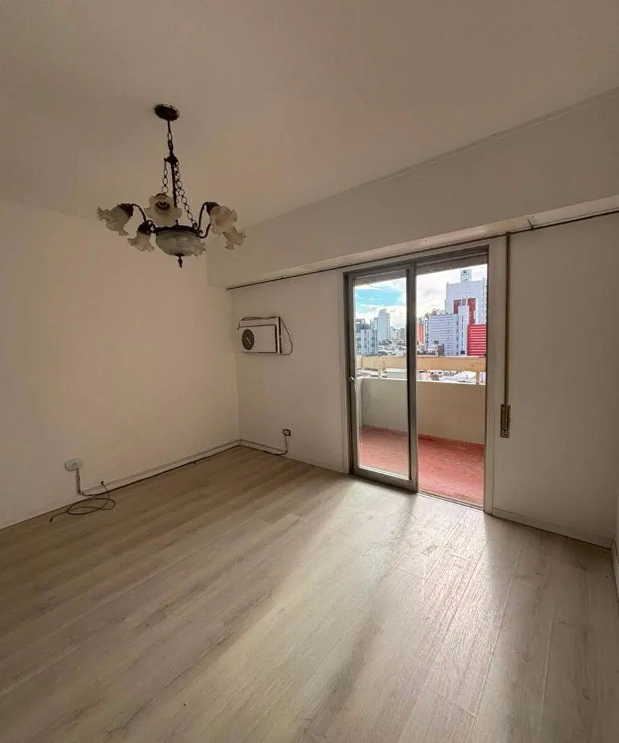 Departamento en alquiler en Santa Fe capital. Rioja 3000. 1