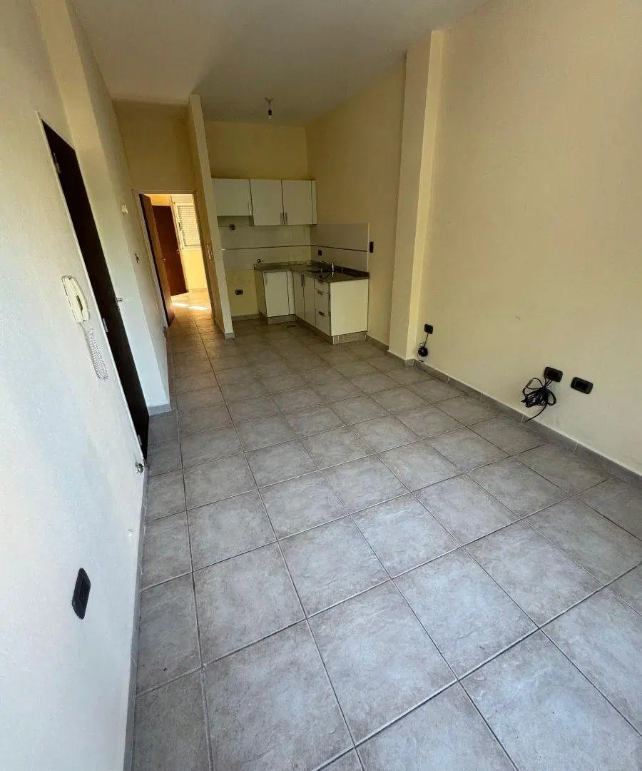 Departamento 2 Ambientes en Alquiler – Urquiza 3590, Piso 1 4