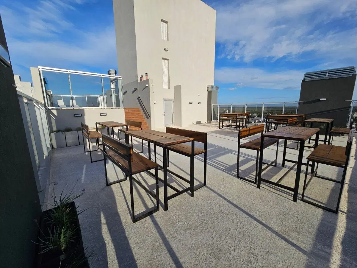 Departamento 1 Dormitorio, con Balcón a la plaza y Amenities | Alberdi 3444 - Piso 5 | Santa 1