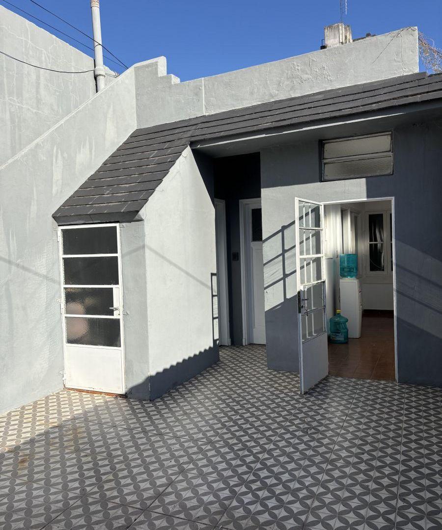 Foto de ¡EN VENTA! Primera Junta 2600 – Pleno centro y zona bancaria., imagen 4