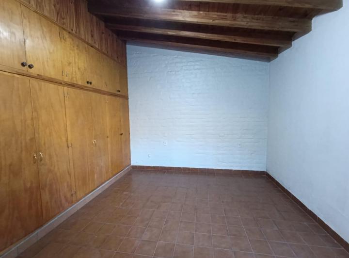 VENDO CASA MAIPÚ, LUZURIAGA. APTA CRÉDITO 3
