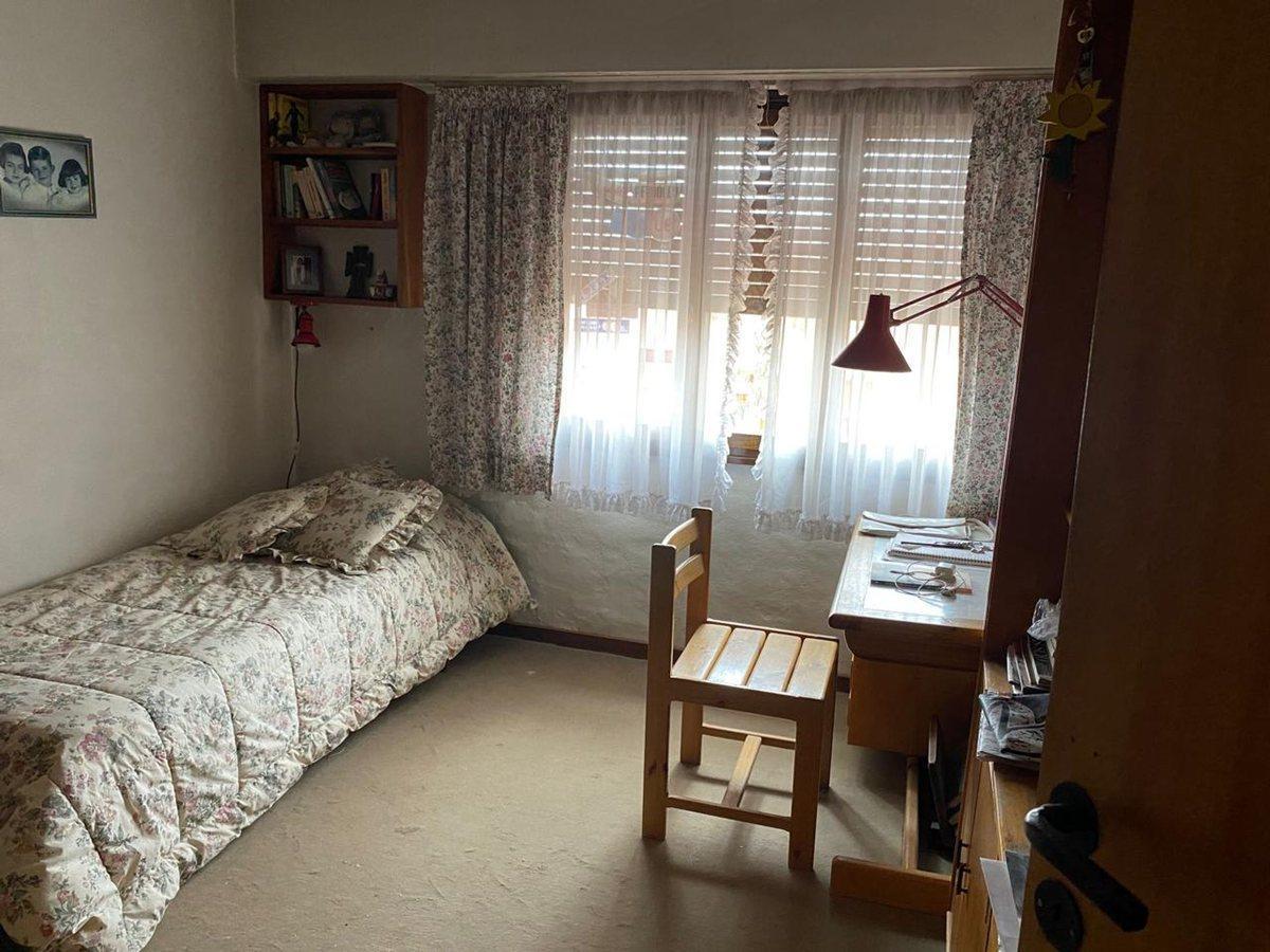 CASA NIVEL GERENCIAL EN VENTA