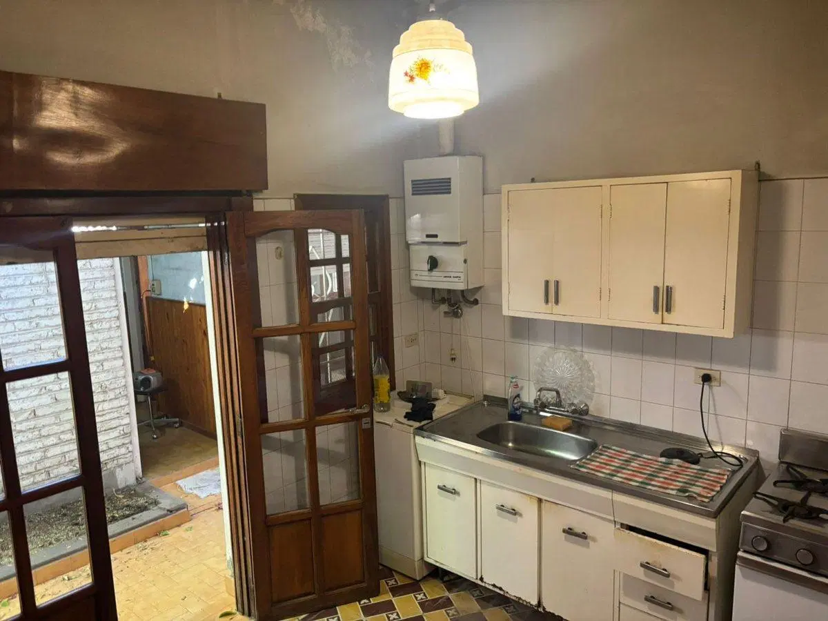 CASA Y LOCAL COMERCIAL CENTRO VILLA REGINA 2