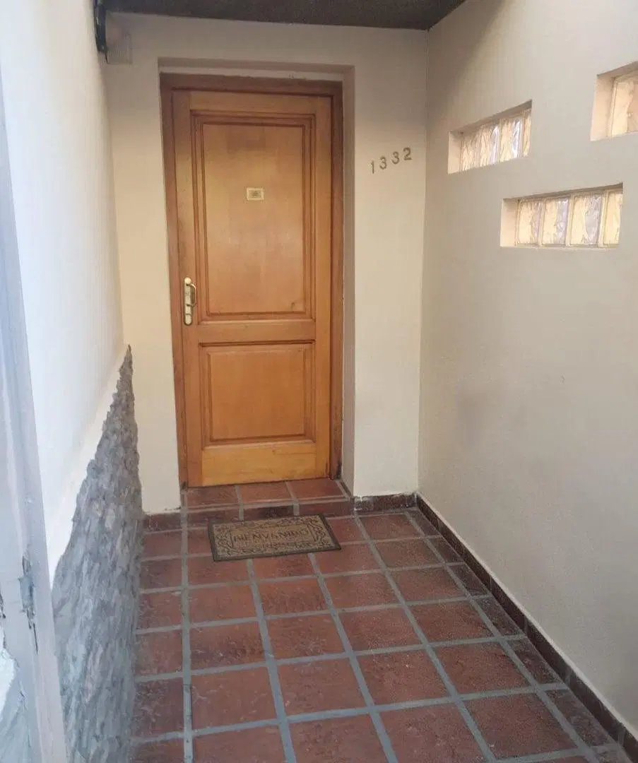CASA EN VENTA General Roca 4