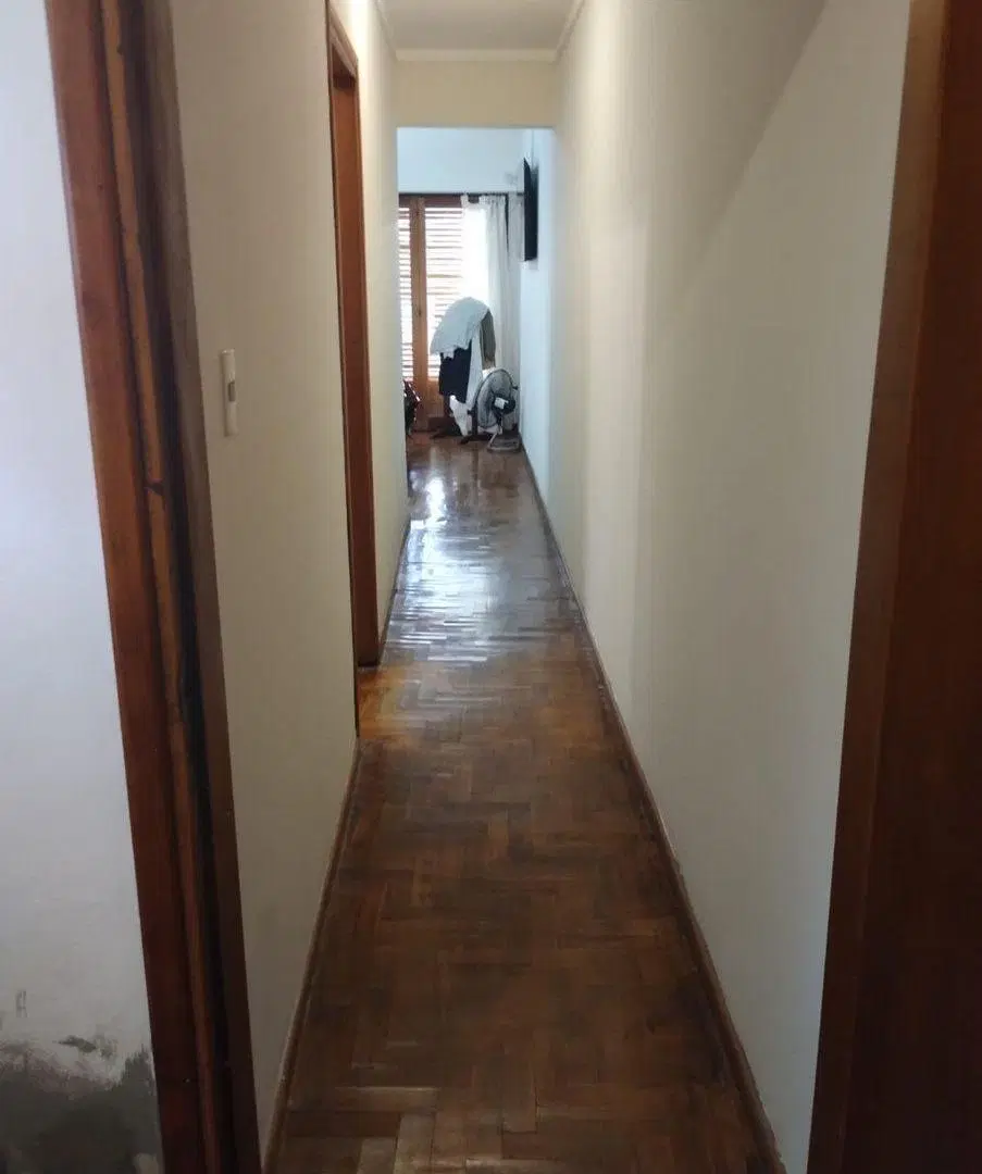 CASA EN VENTA General Roca 5