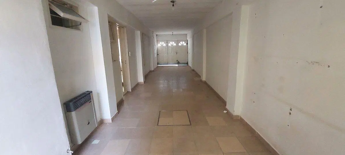 Venta Casa de Plan Barrio Unter Modificada! 4