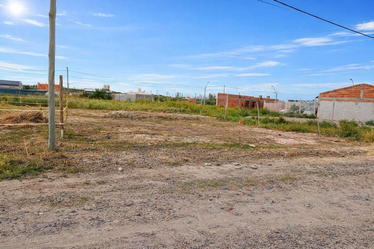 Terreno en Venta en General Roca 5
