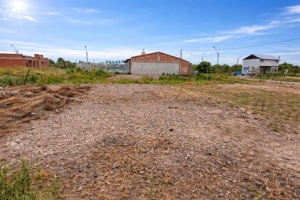 Terreno en Venta en General Roca 3
