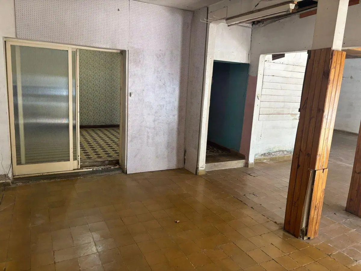 CASA Y LOCAL COMERCIAL CENTRO VILLA REGINA 2
