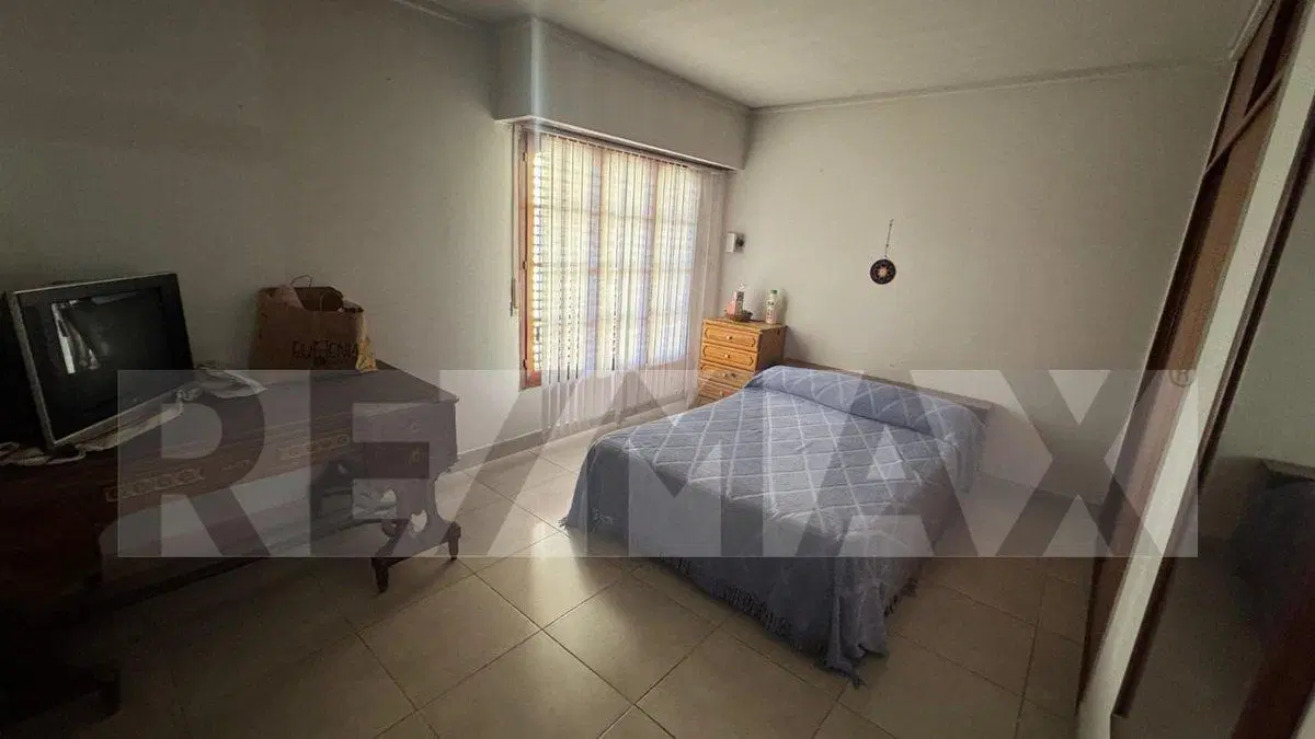 VENTA CASA CENTRICA GENERAL ROCA 4