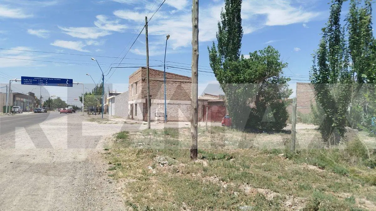 VENTA LOTE GENERAL ROCA-COMERCIAL 2