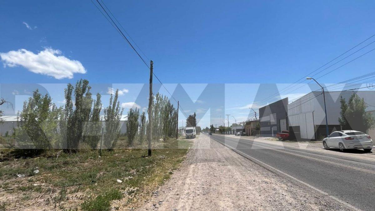 VENTA LOTE GENERAL ROCA-COMERCIAL