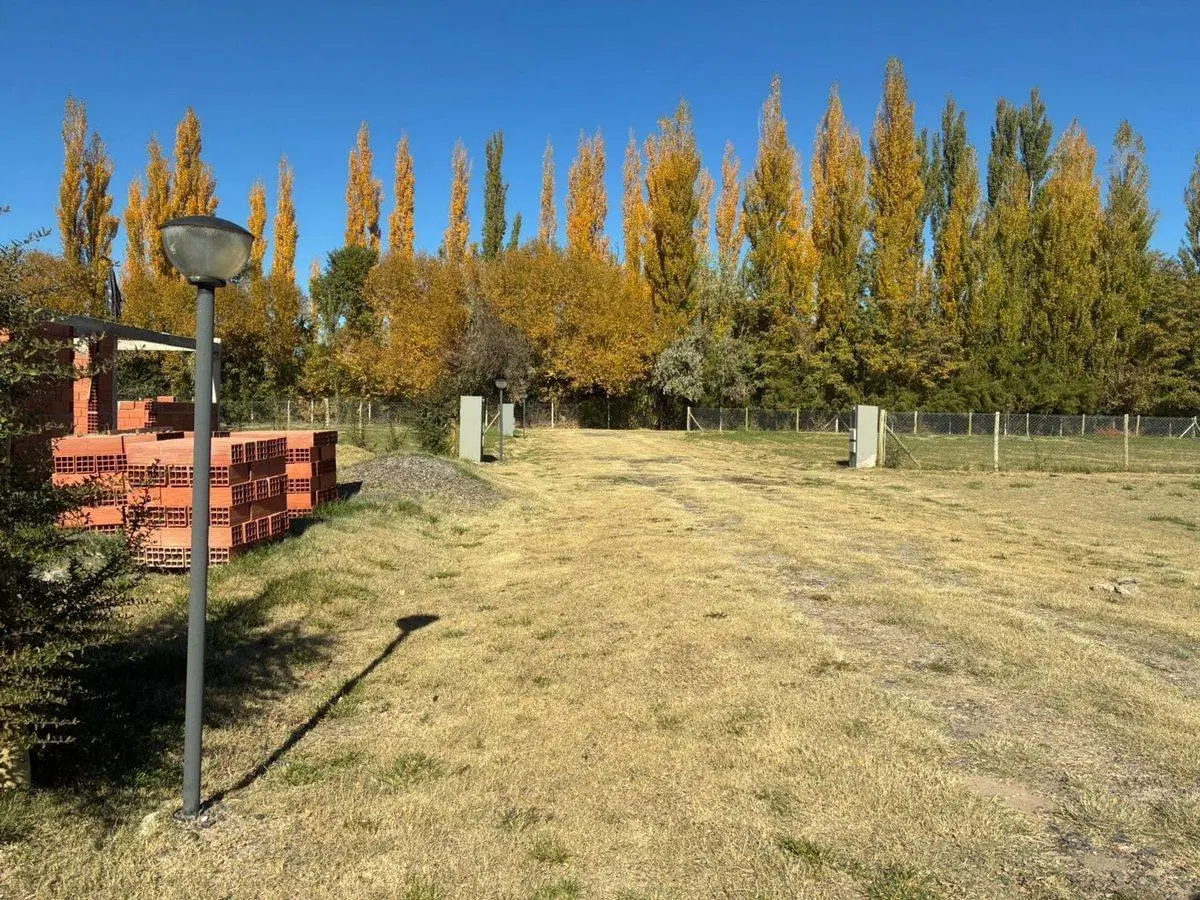 TERRENO CON ADELANTO DE OBRA B° QUINQUELA 8