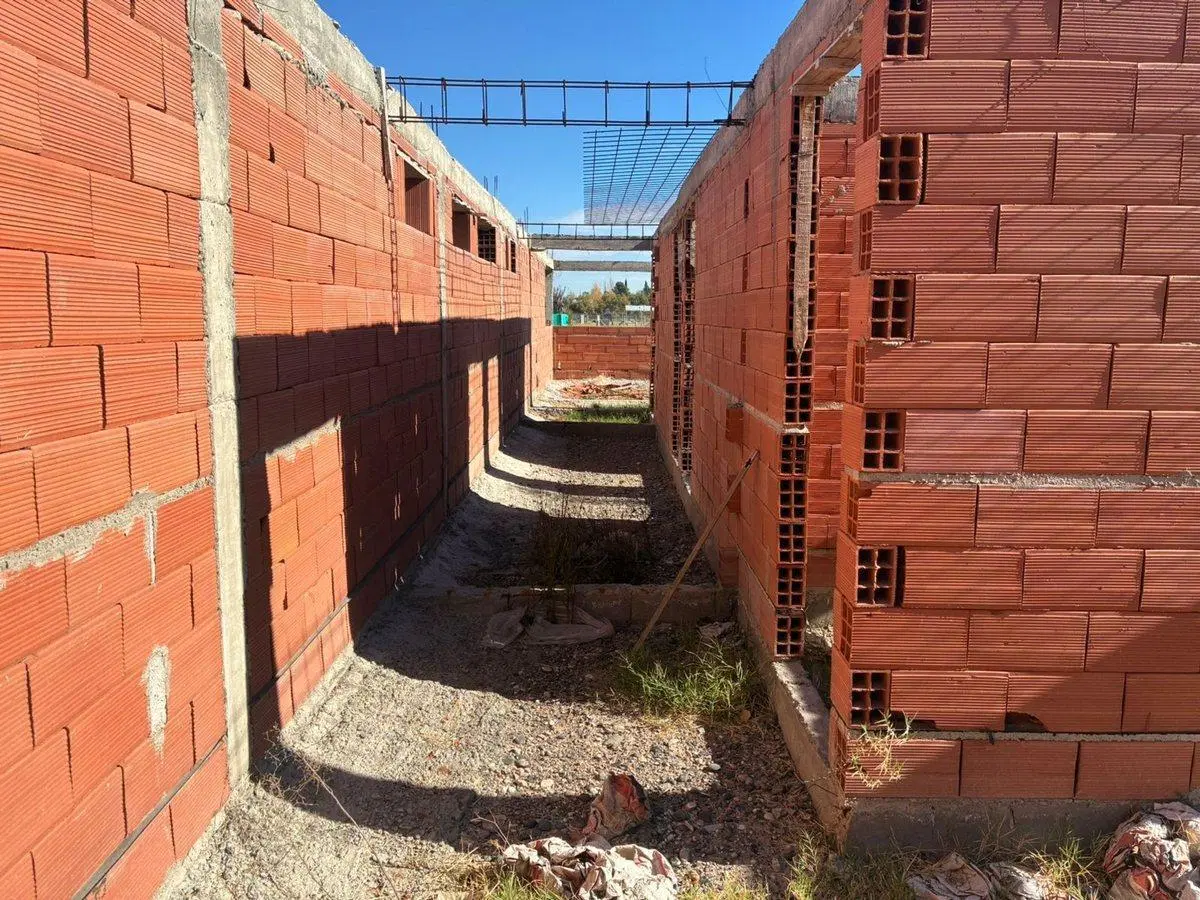 TERRENO CON ADELANTO DE OBRA B° QUINQUELA 5