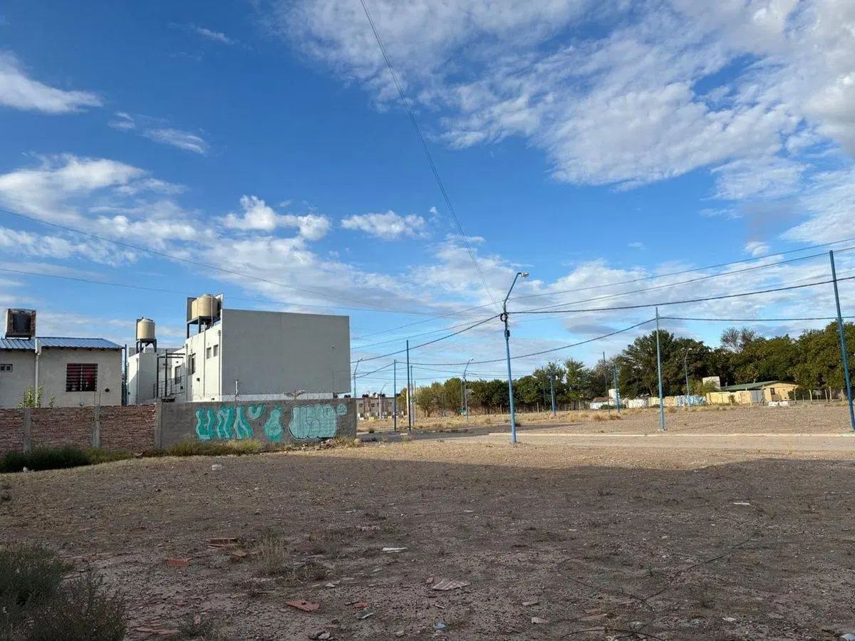 VENTA DE TERRENO ZONA IUPA 5
