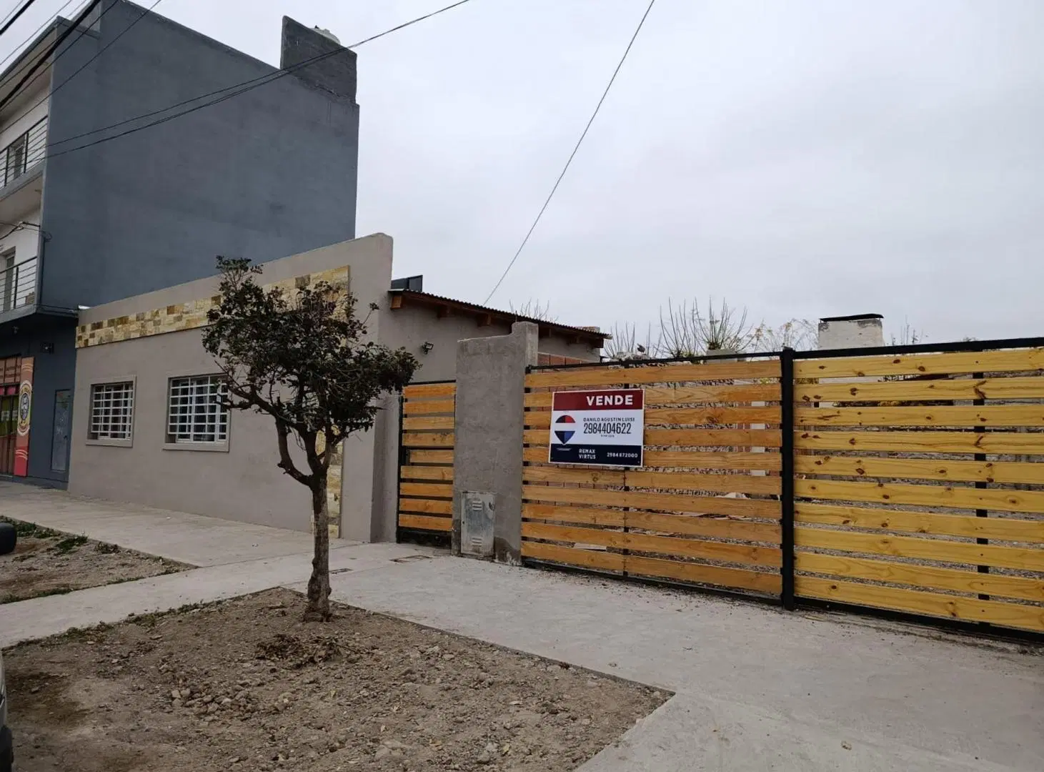 CASA CENTRICA 3 AMBIENTES, CON POTENCIAL COMERCIAL 4
